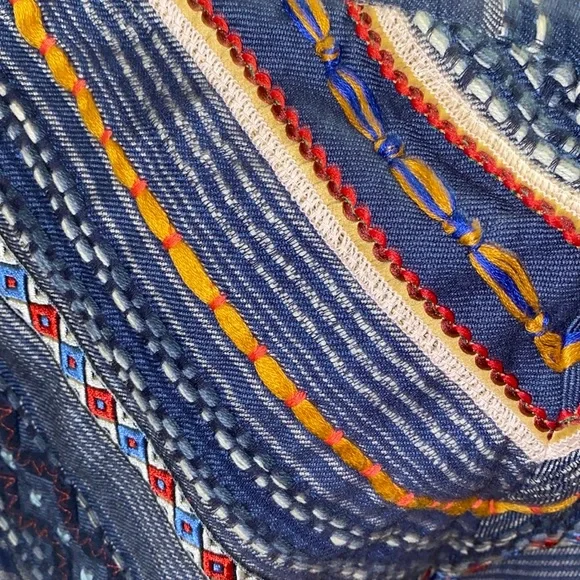 Anthropologie Maeve embroidered short skirt NWT gorgeous boho style, size 12 - Picture 9 of 9